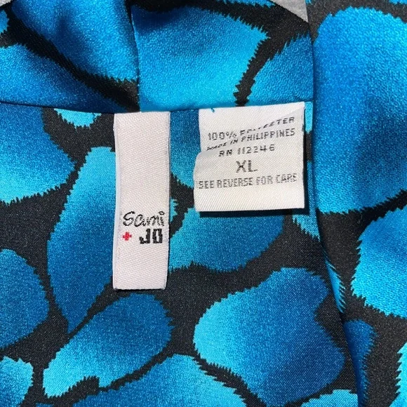 Colorful Sleeveless Top/Shell - Picture 3 of 6